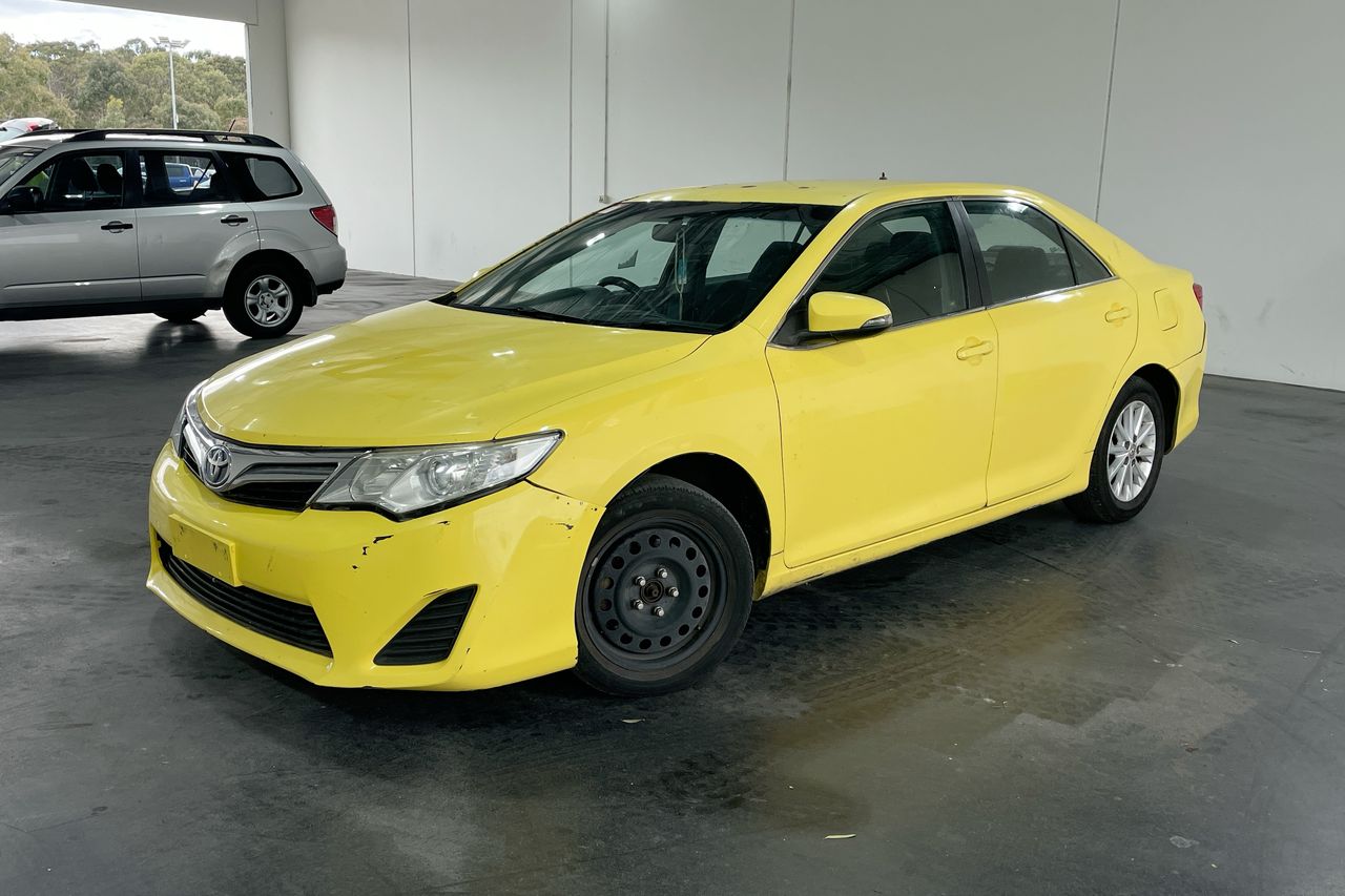 2013 Toyota Camry Hybrid H AVV50R CVT Sedan