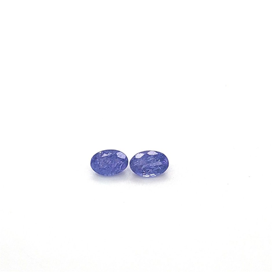 0.97 Ct - Pair of Tanzanite