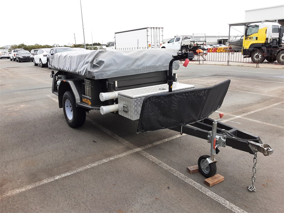 2009 TRACKABOUT 4x4 DELUXE TOURER CAMPER TRAILER