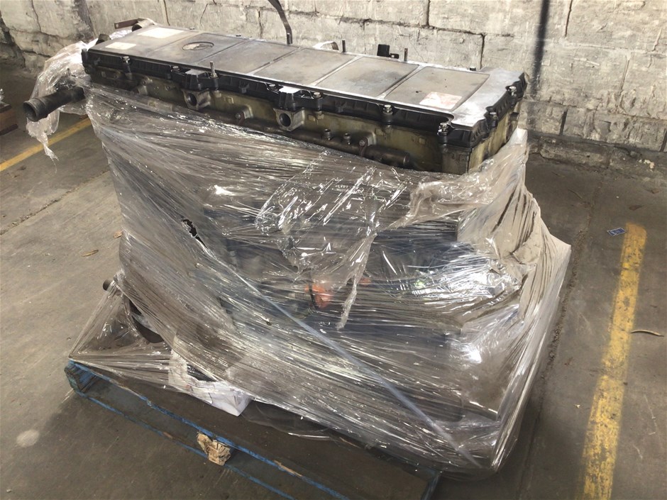Truck 6 cylinder Diesel Engine Auction (00398019439) Grays Australia
