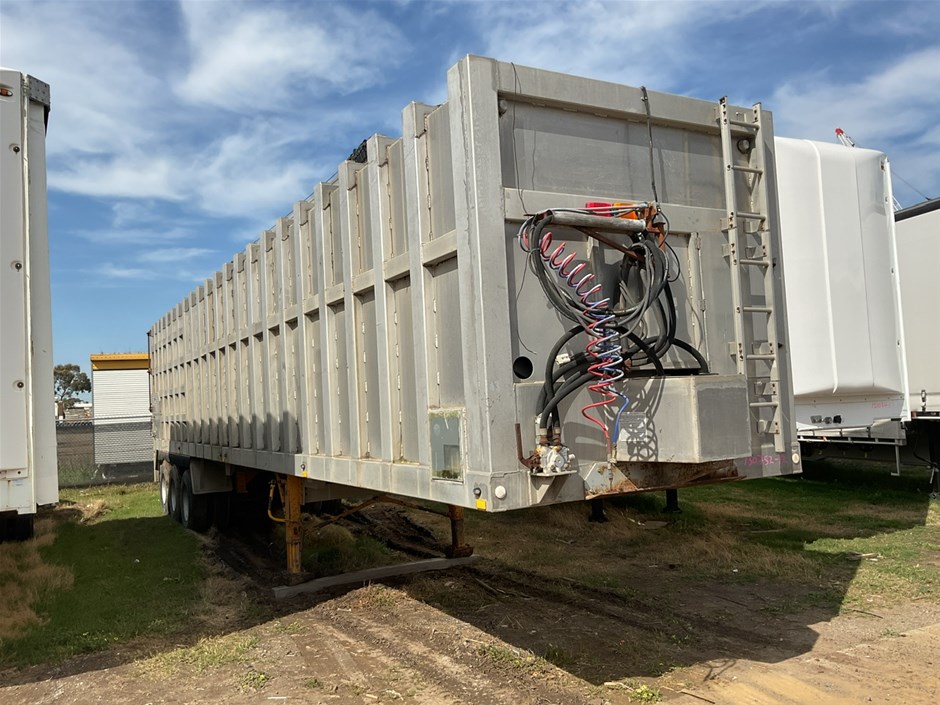 2000 Armon Engineering Triaxle Compactor Trailer Auction (0019-3030997 ...