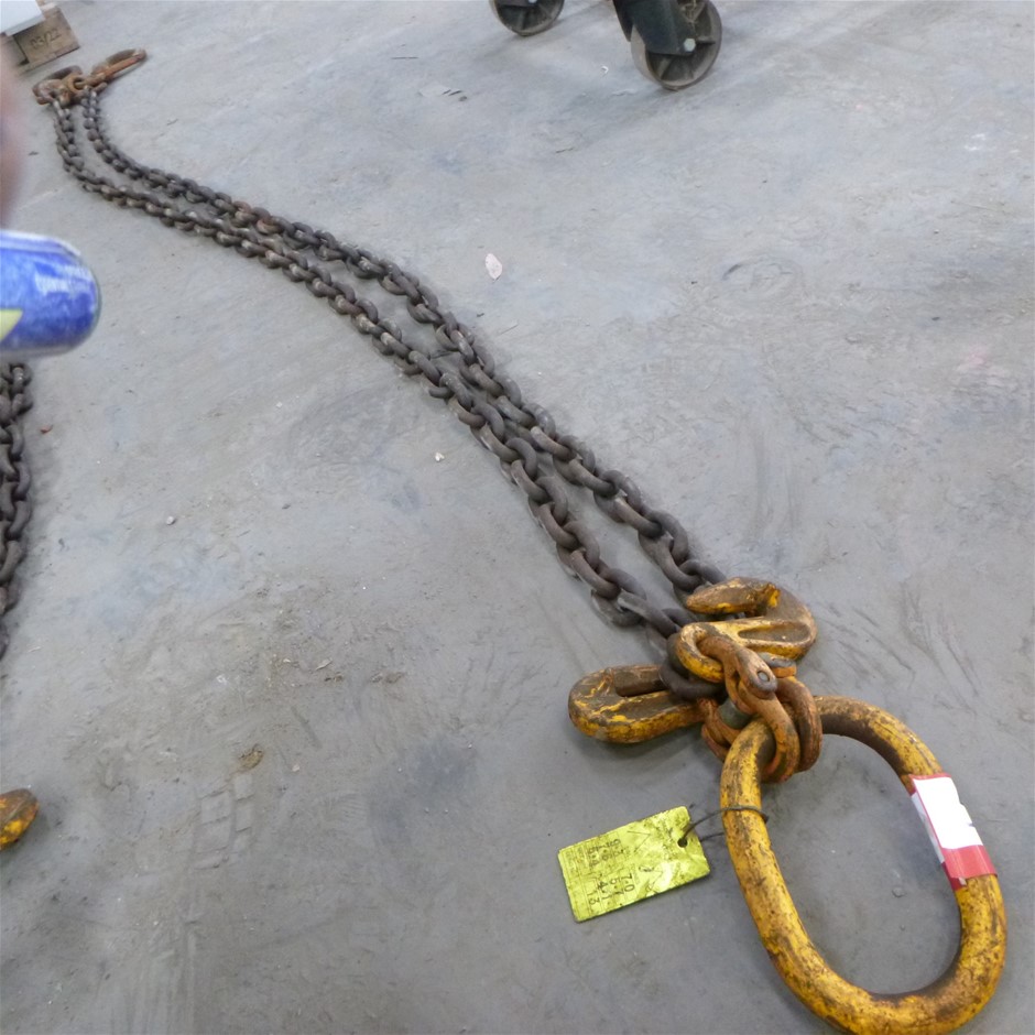 Chain, eyes and hooks Unit 1 Auction (0052-3030991) | Grays Australia