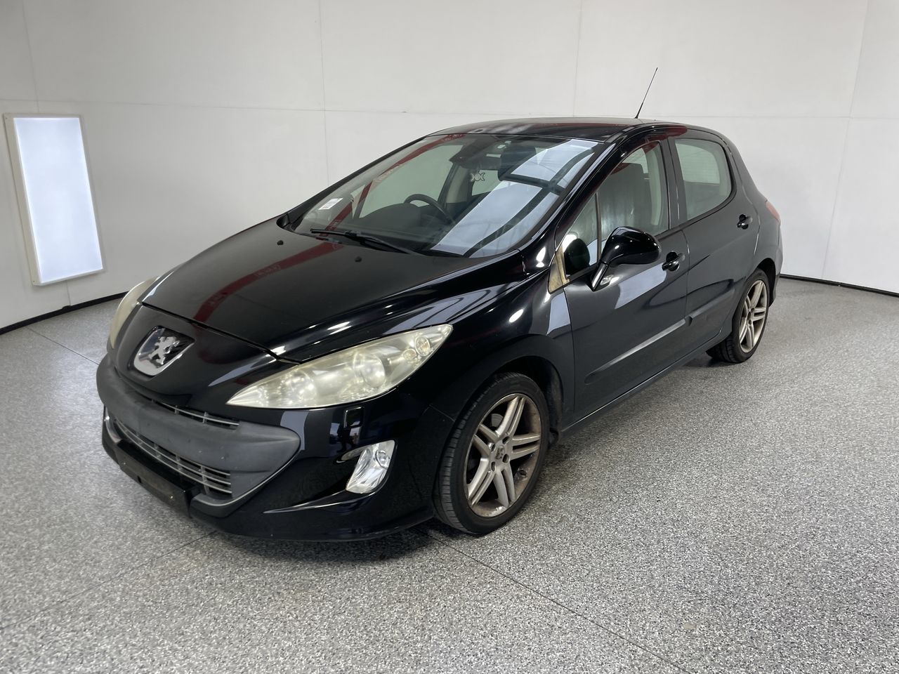 2010 Peugeot 308 SPORTIUM LE HDi TD Auto Hatchback