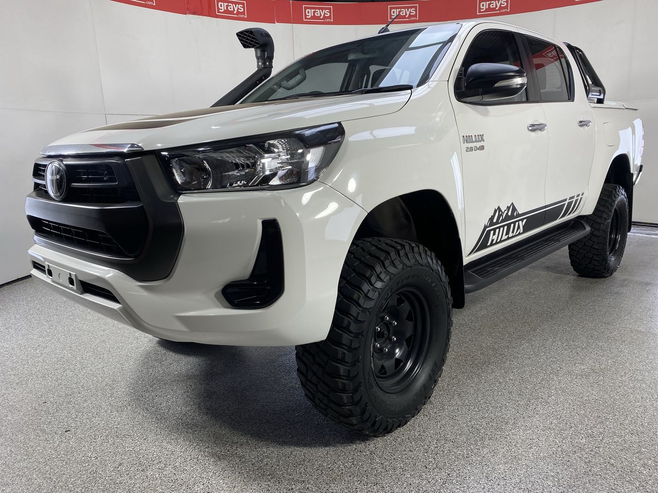 2016 Toyota Hilux 4x4 SR GUN126R