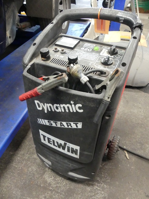 Telwin Dynamic 620 Battery Charger And Starter Auction (0035-5057628 ...