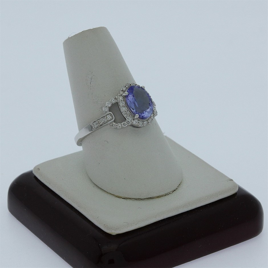0.87ct Diamond Bead/Bezel Set Diamond Dress Ring in 9ct White & Rose Gold