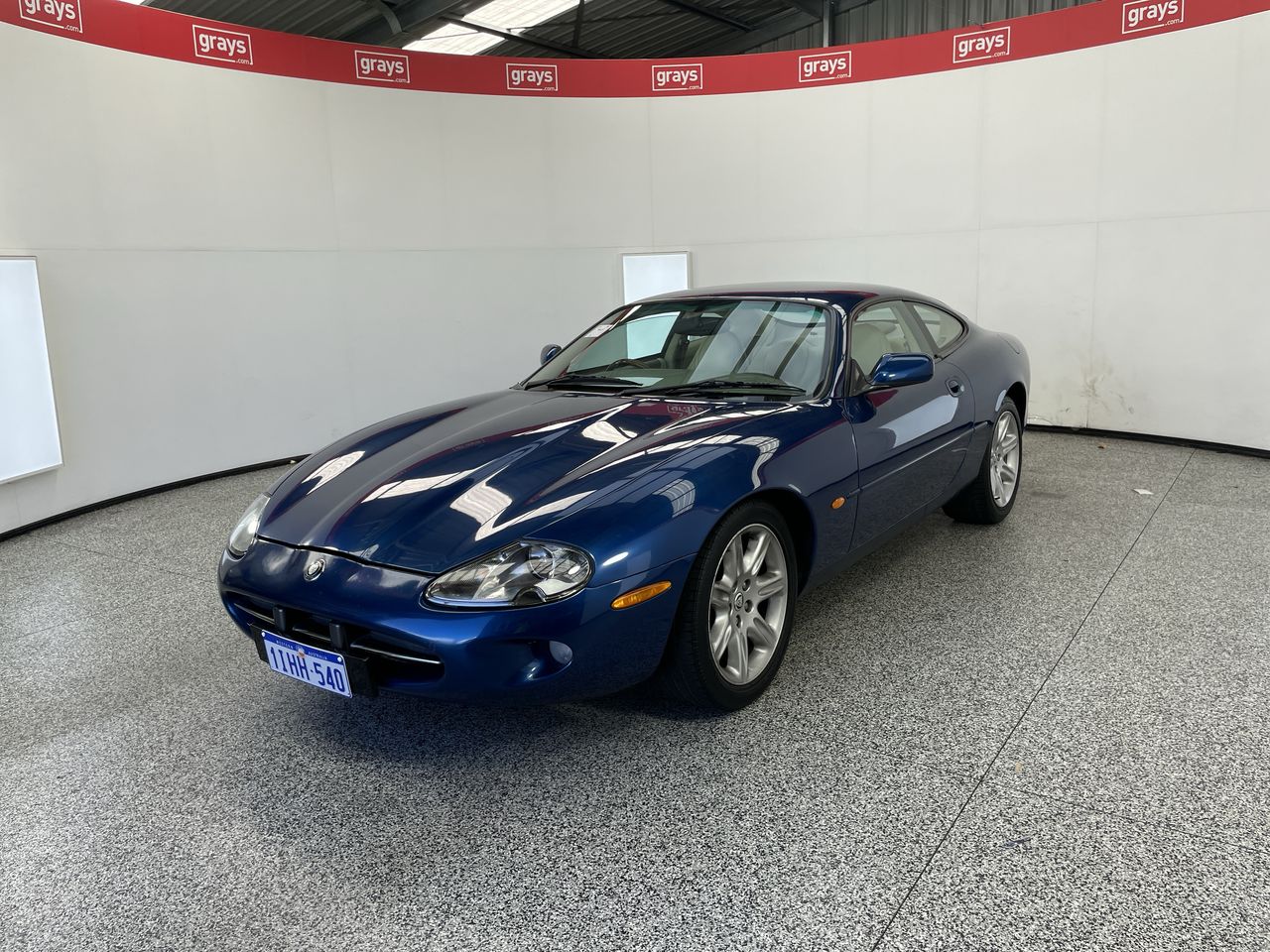 1996 Jaguar Xk8 Auto Coupe (Import)