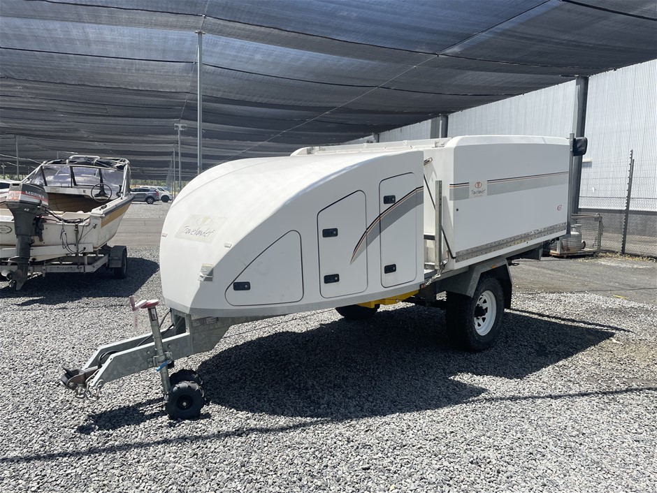 2013 TRAVELANDER CAMPER Camper Trailer