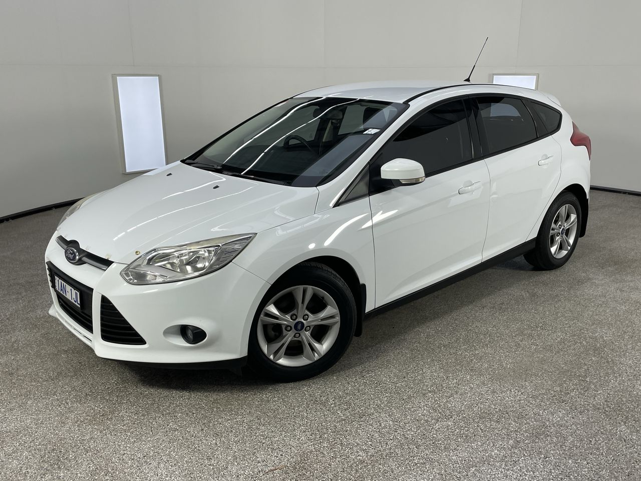 2013 Ford Focus Trend LW II Turbo Diesel Automatic Hatchback Auction ...