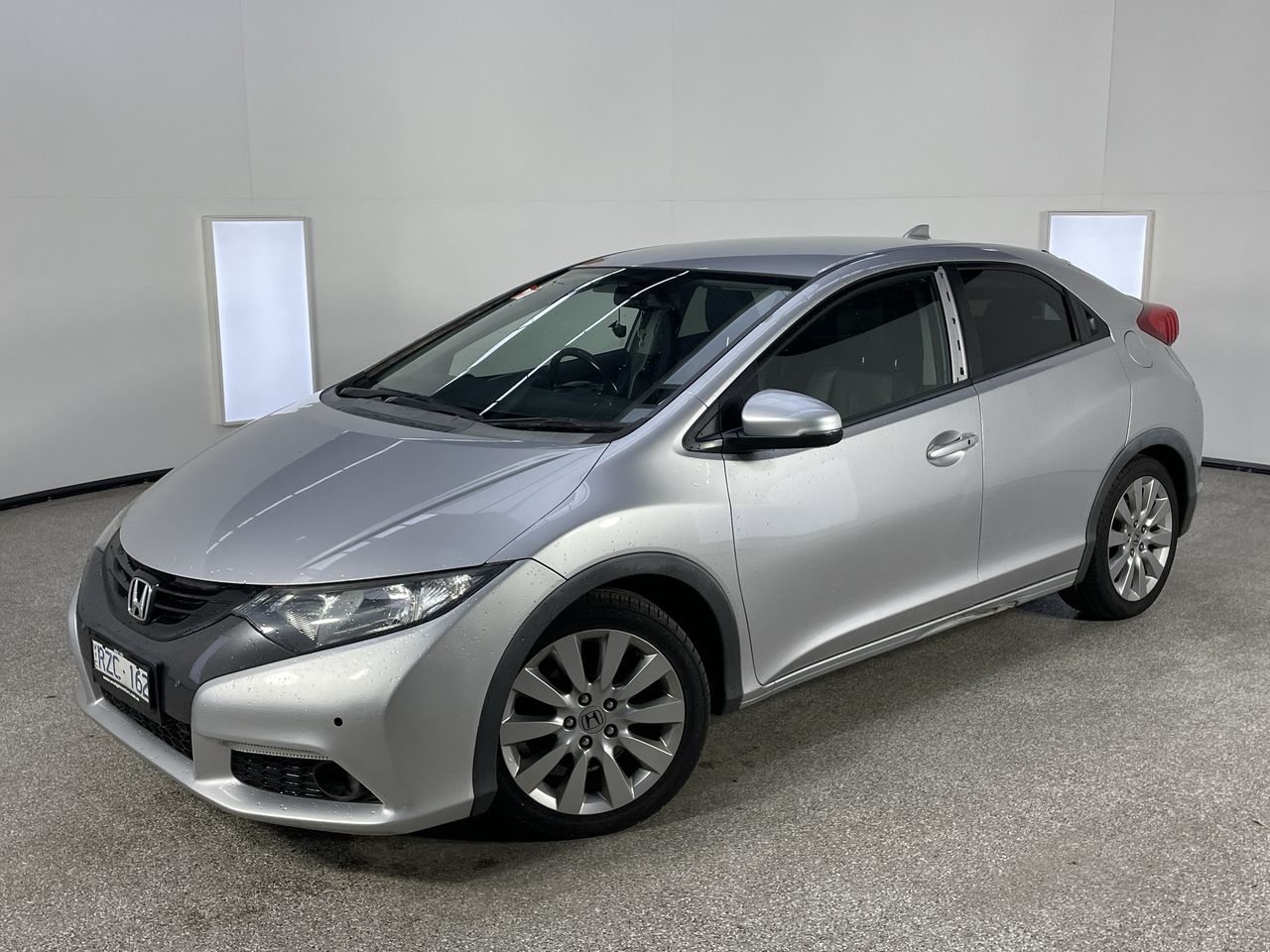 2013 Honda Civic VTi-L 9TH GEN Automatic Hatchback