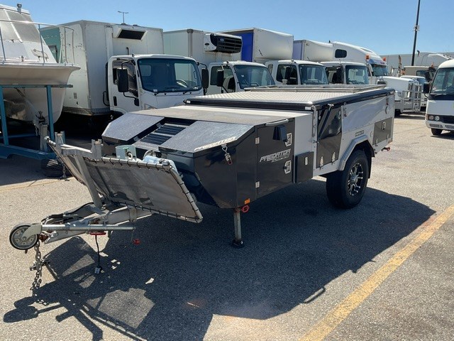 2015 PREDATOR  WCFF01C Camper Trailer