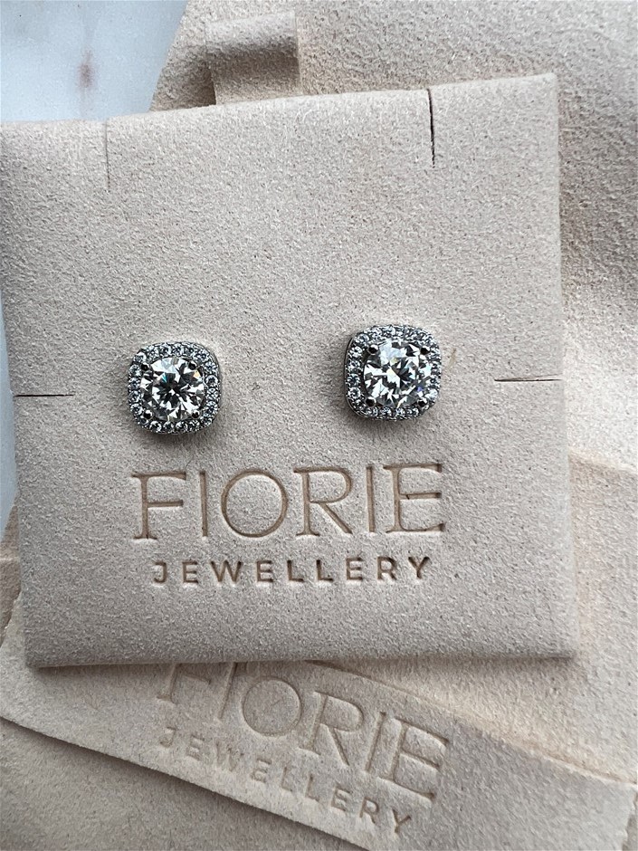 GRA-Certified: Moissanite Earring, Ring, Bracelet & Necklace