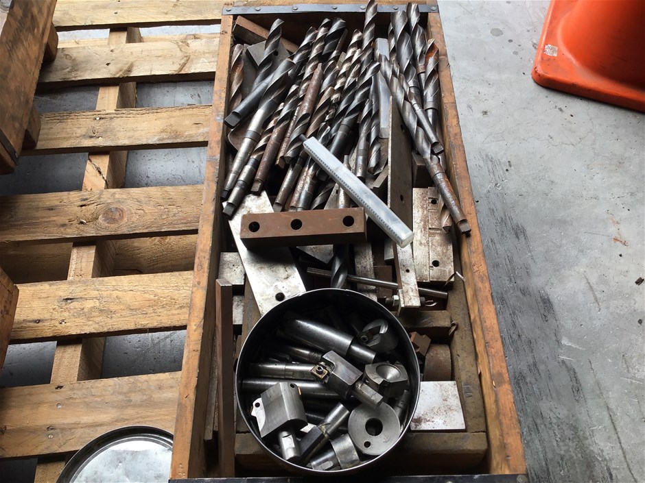 Quantity of metal working tooling