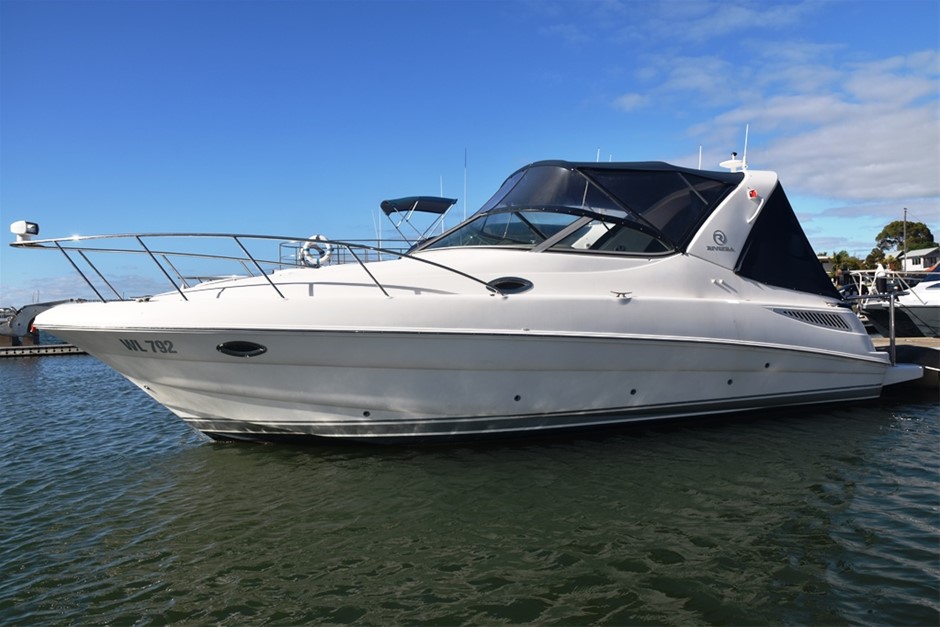 Riviera M290 Sports Cruiser Auction (0001-20021026) | Grays Australia
