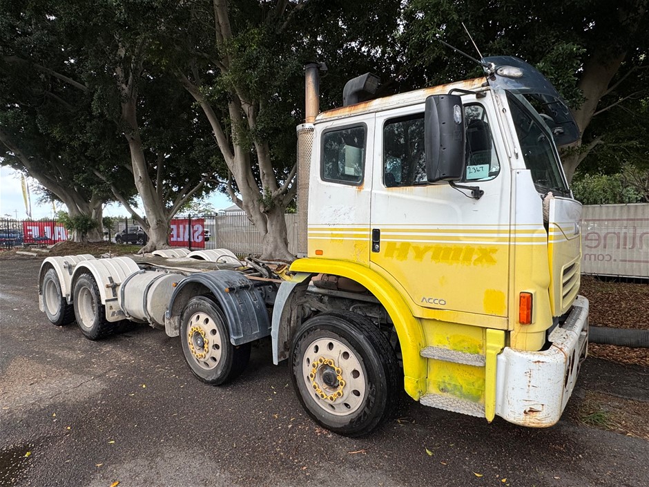2010 IVECO Acco 8 x 4 Cab Chassis Truck