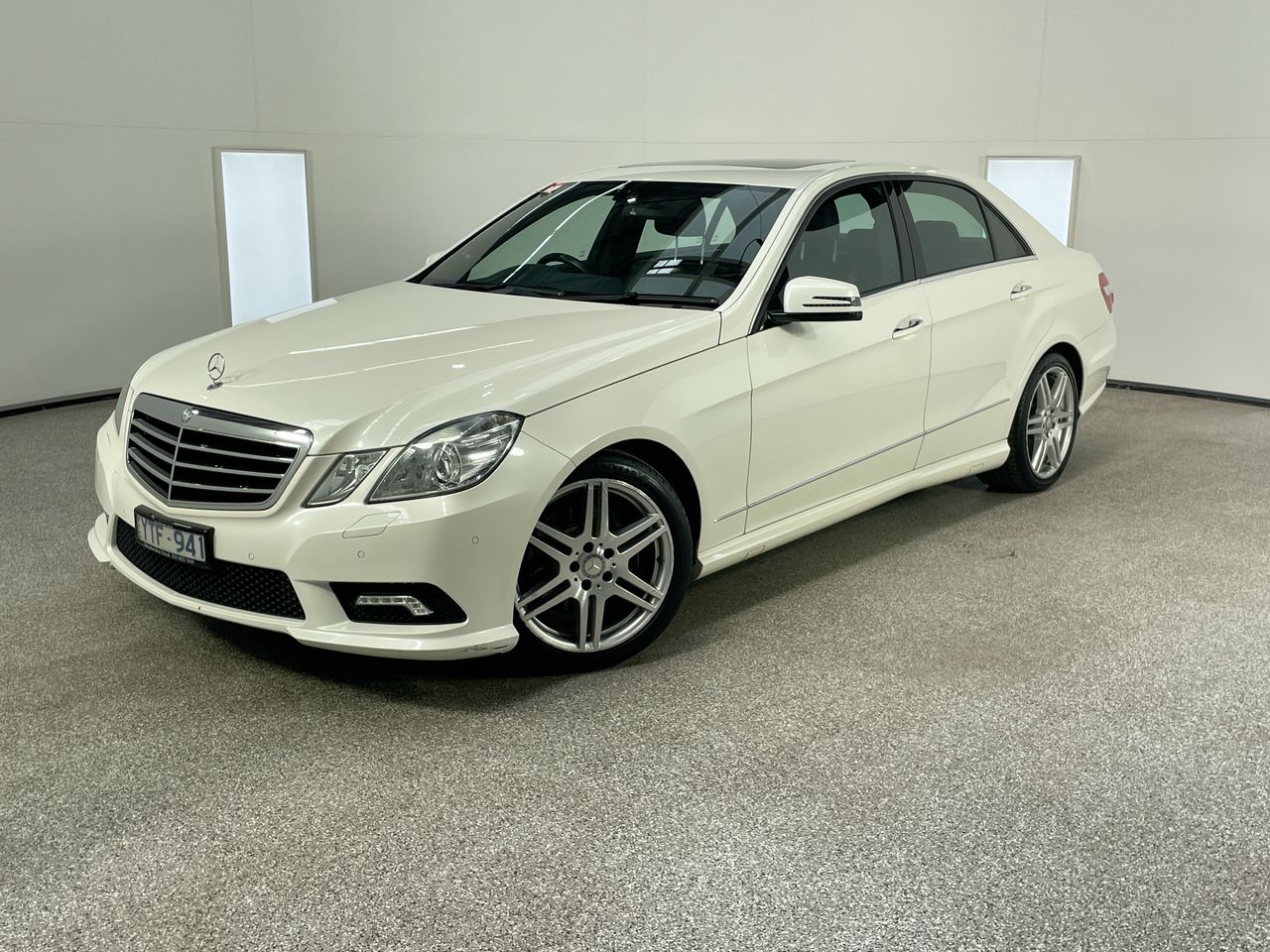 2011 Mercedes Benz E-Class E350 Avantgarde W212 Automatic Sedan