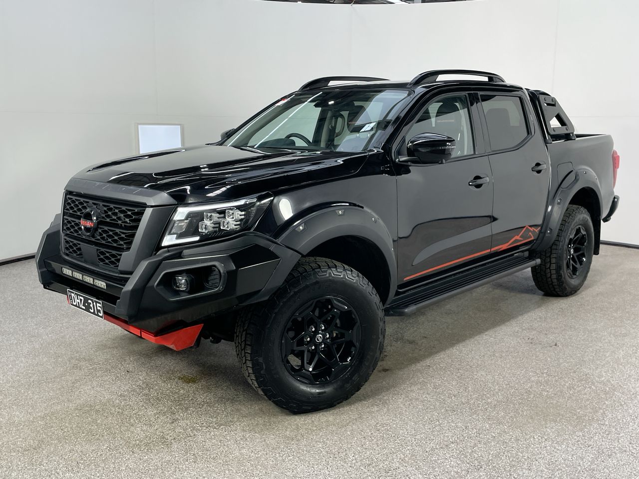 Nissan Navara 4X4 P4X Series 4 T/D AT (WOVR-INSPECTED)