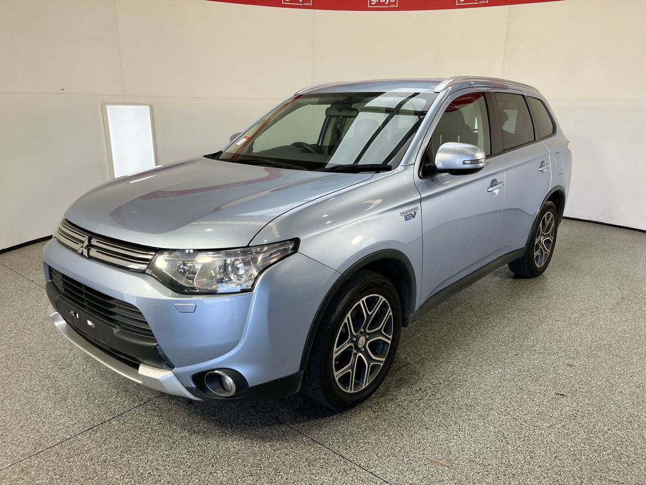 2014 Mitsubishi Outlander PHEV 4WD ZJ Direct Drive Wagon Auction (0001 ...