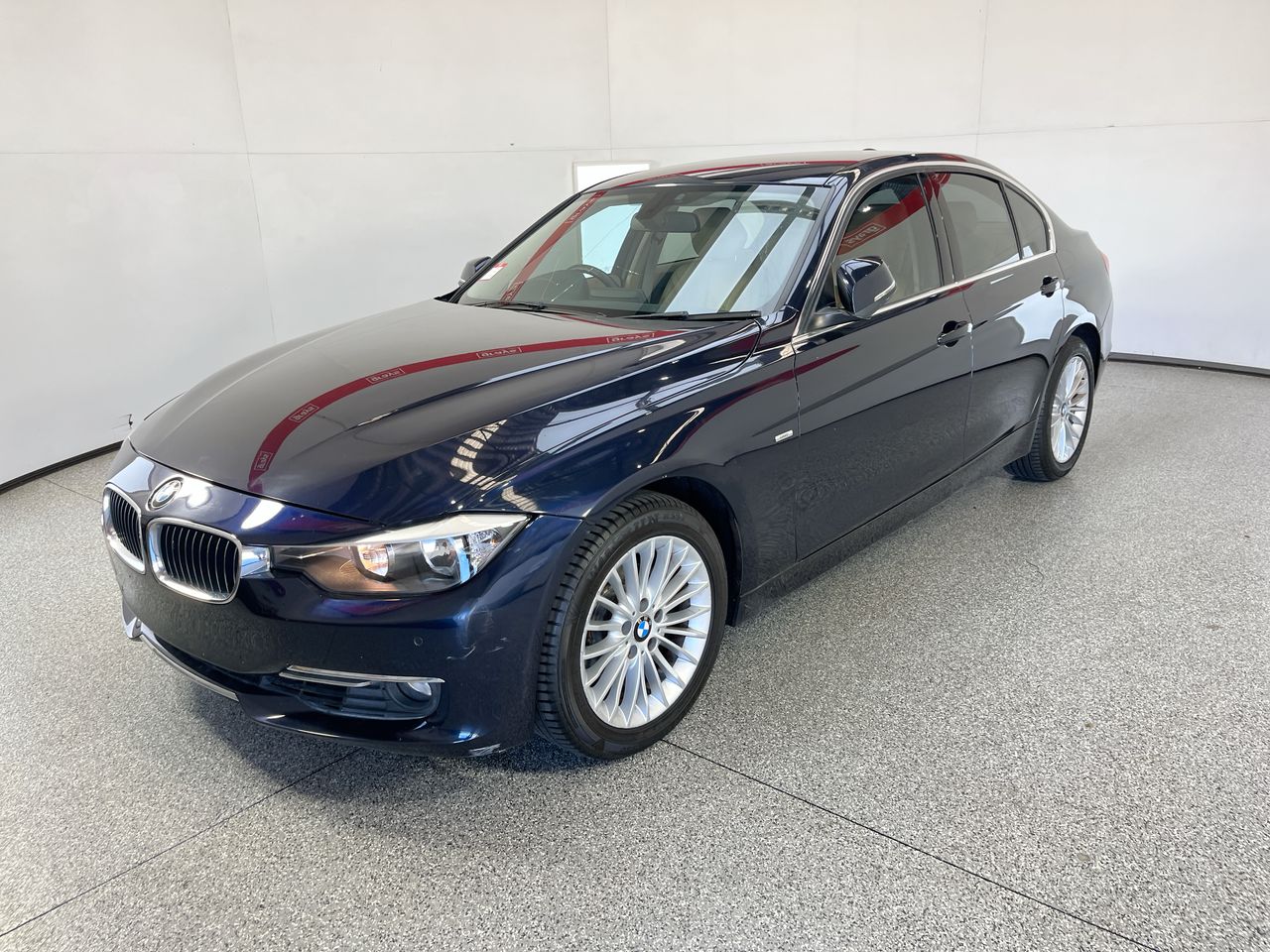 2012 BMW 3 Series 320i F30 Automatic - 8 Speed Sedan