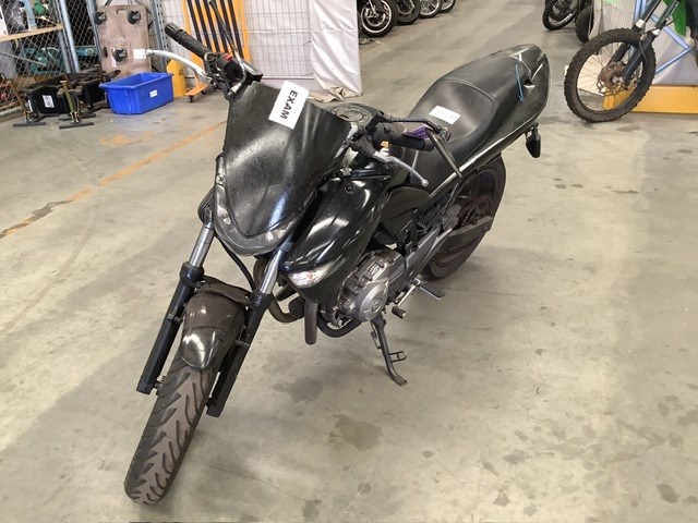 <p>000 Suzuki Unknown  Motorcycle (WOVR - Repairable)</p>