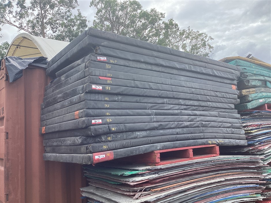 Qty 4 Transport Pads Auction (0184-7056733) | Grays Australia