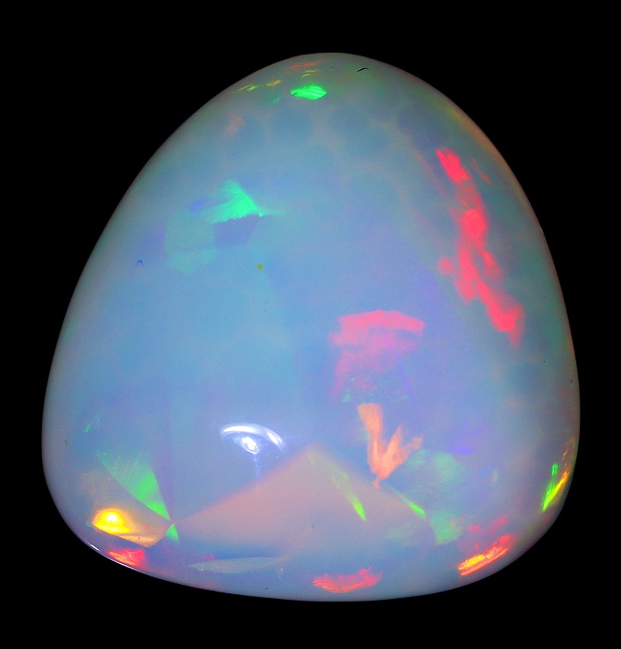 5.56 Carats Color Play Ethiopian Opal