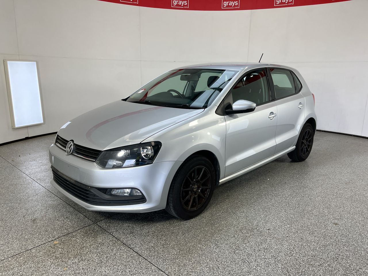 2015 Volkswagen Polo 66TSI TRENDLINE 6R Automatic Hatchback