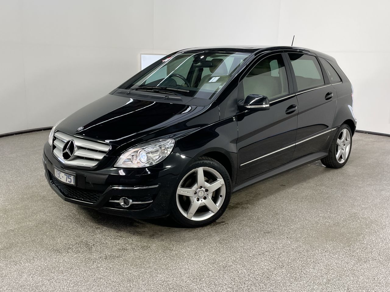 2010 Mercedes Benz B200 W245 CVT Hatchback