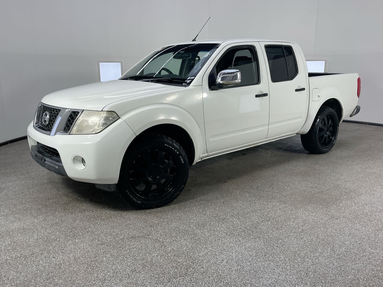 2010 Nissan Navara ST-X (4x4) D40 T/D Auto Dual Cab