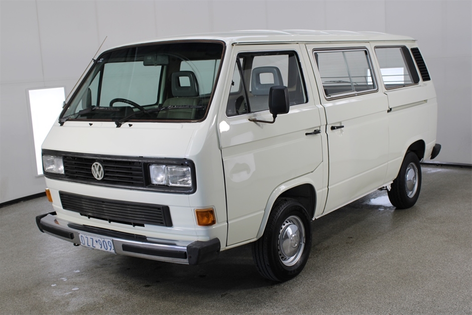 1989 Volkswagen Caravelle Automatic Van