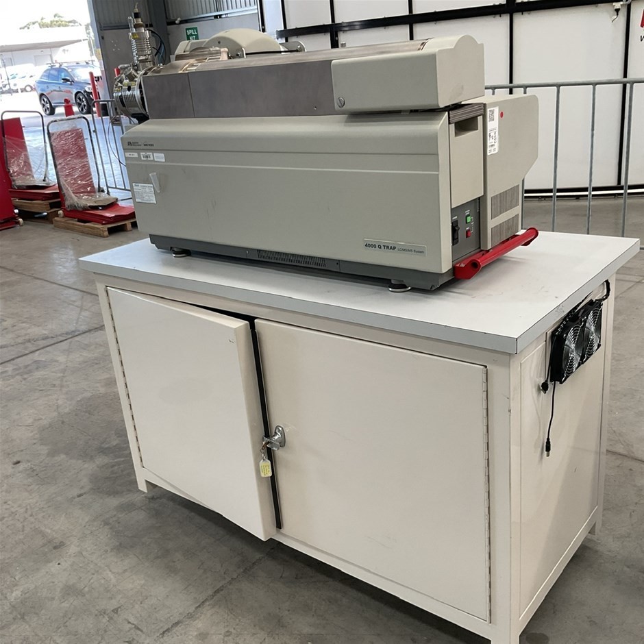 Laboratory Equipment Liquidation Sale