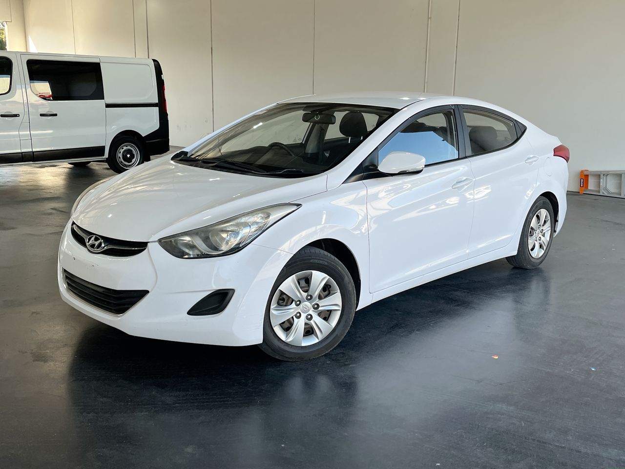 2013 Hyundai Elantra Active MD Automatic Sedan
