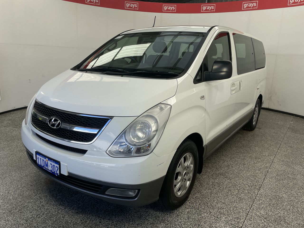 2010 Hyundai iMAX TQ Automatic 8 Seats People Mover