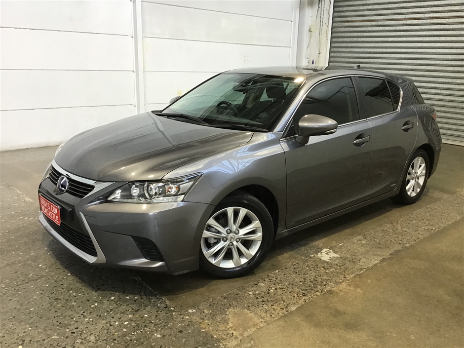2016 Lexus CT 200h. HYBRID Luxury ZWA10R CVT Hatchback