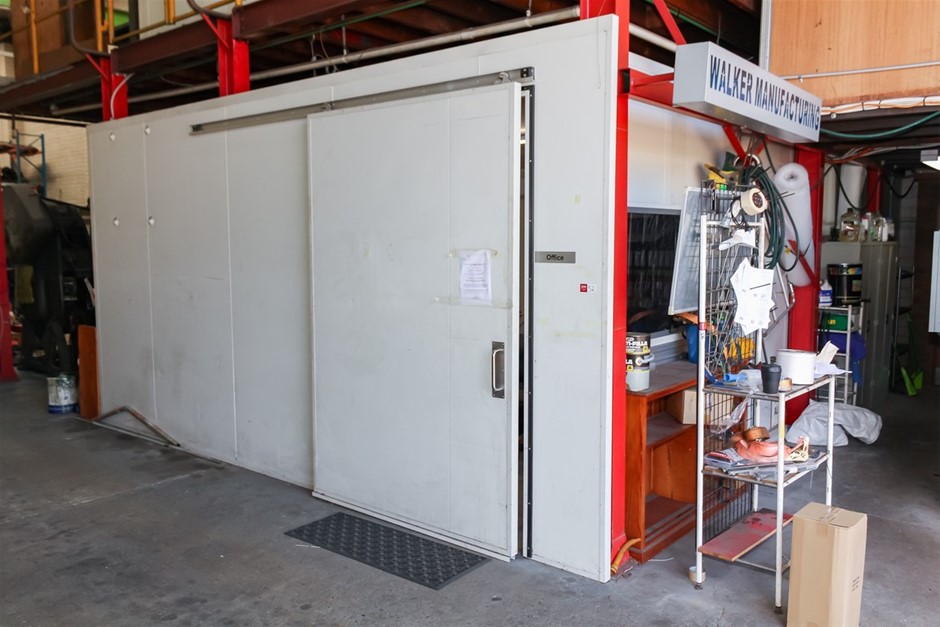 Internal Sandwich Panel Office Building