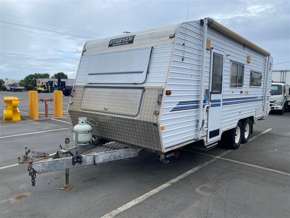 2005 Evernew E-Series Caravan