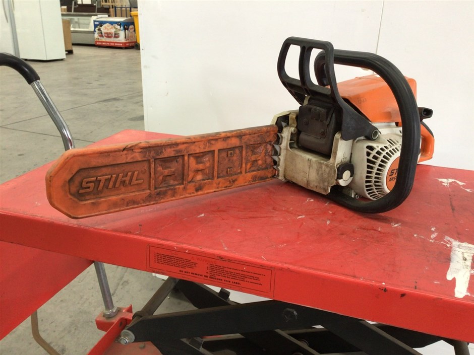 STIHL MS230C Chainsaw. Auction (0016-3033404) | Grays Australia