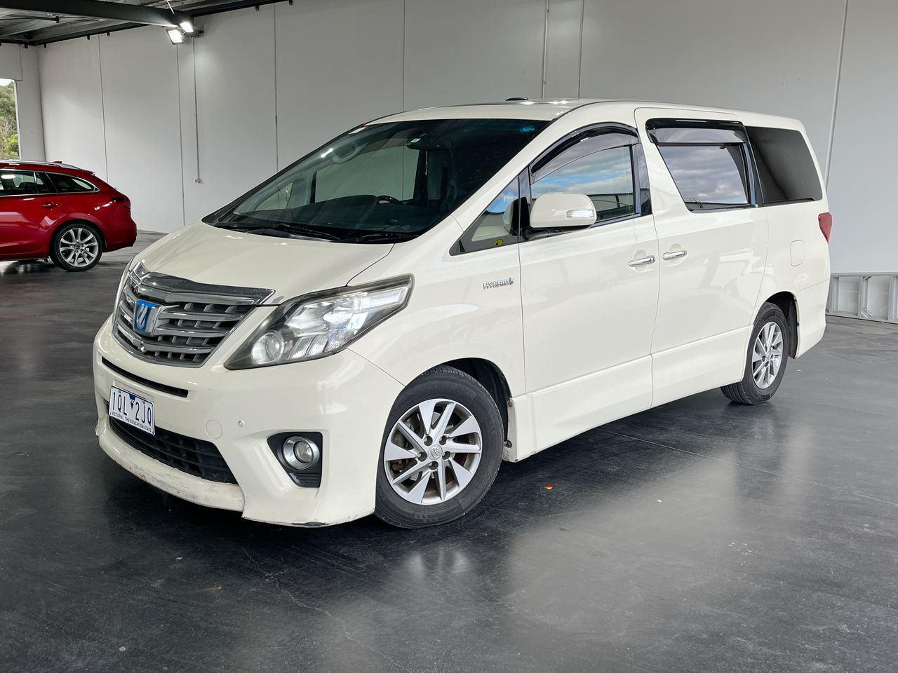 2012 Toyota Alphard Automatic 7 Seats Van (Import)