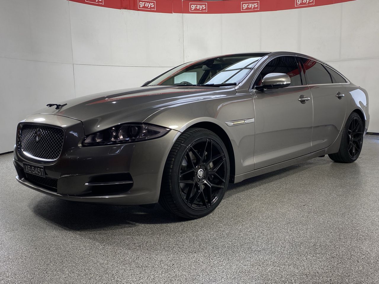 2012 Jaguar XJ 3.0D V6 PREMIUM LUXURY SWB