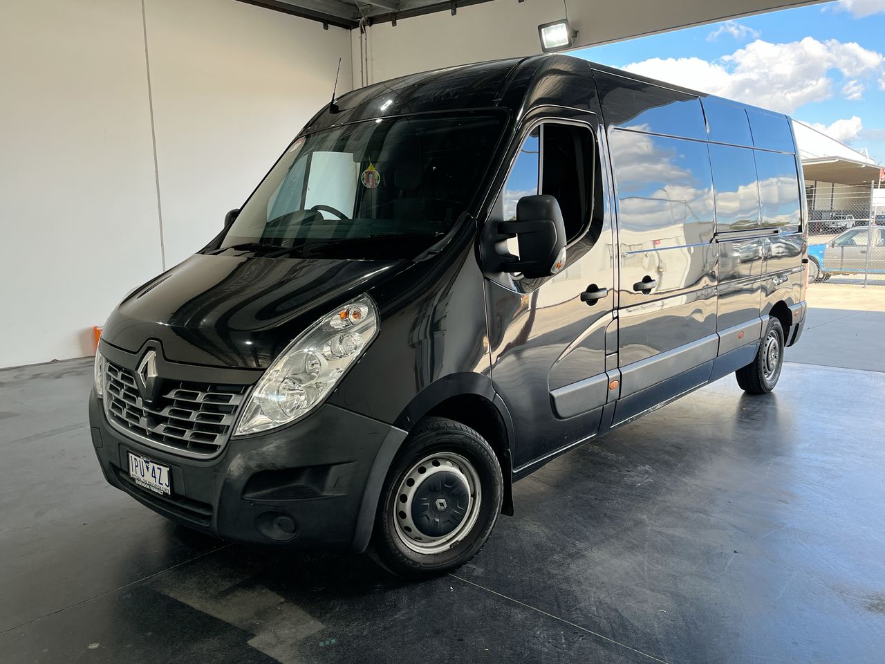 2019 Renault Master LWB Mid Roof Turbo Diesel Automatic Van