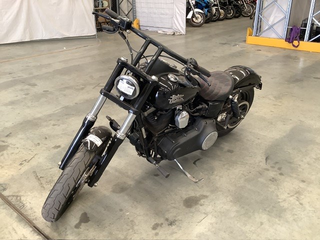 <p>2017 Harley Davidson  FXD Motorcycle</p>