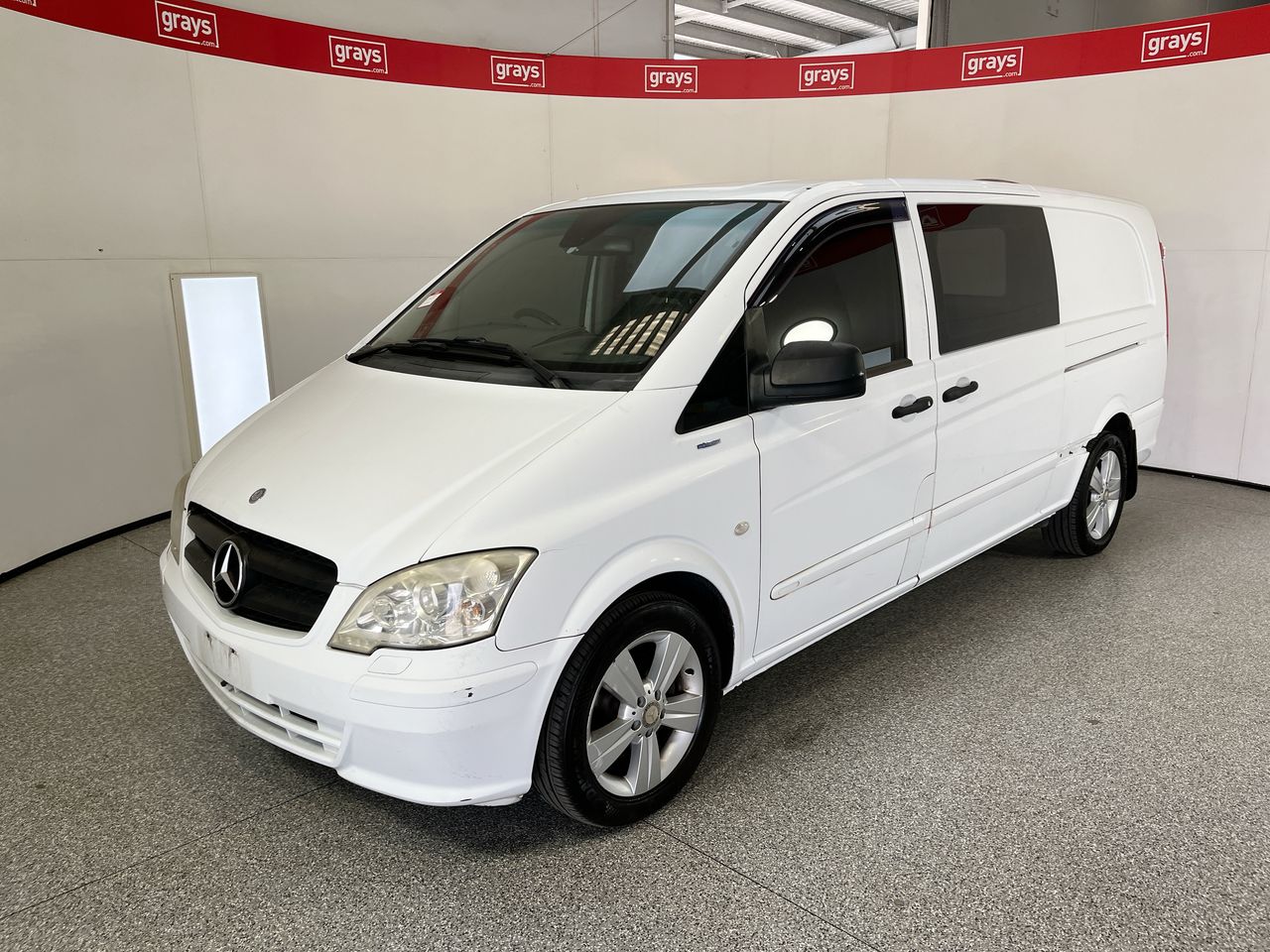 Mercedes Benz Vito 122 CDI LWB Turbo Diesel Automatic Van