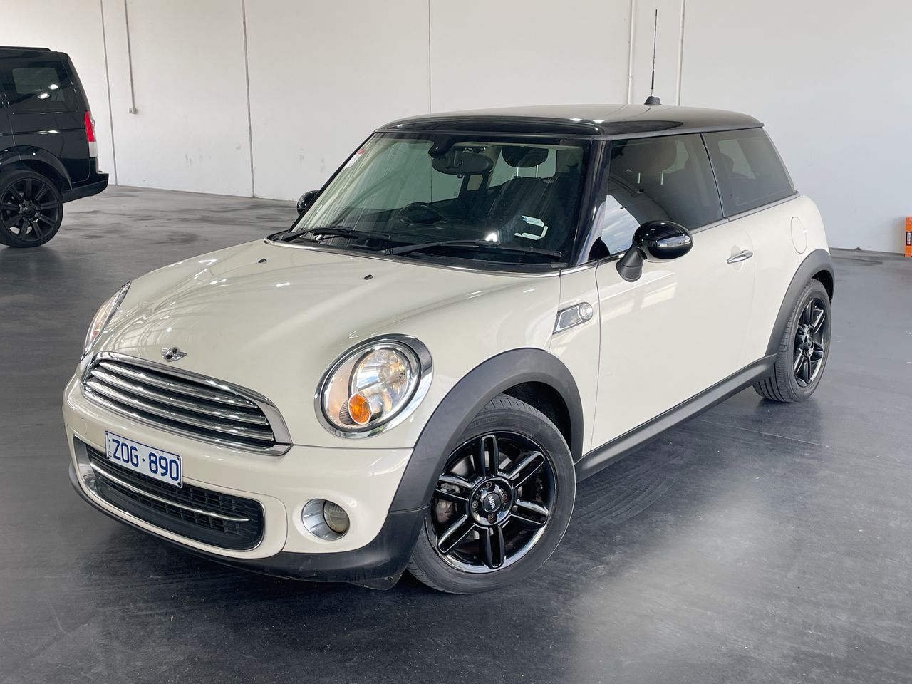 2013 Mini Cooper R56 LCI Automatic Hatchback Auction (0001-21048431 ...