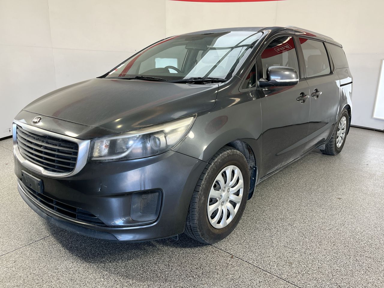 2015 Kia Carnival S YP Automatic 8 Seats People Mover