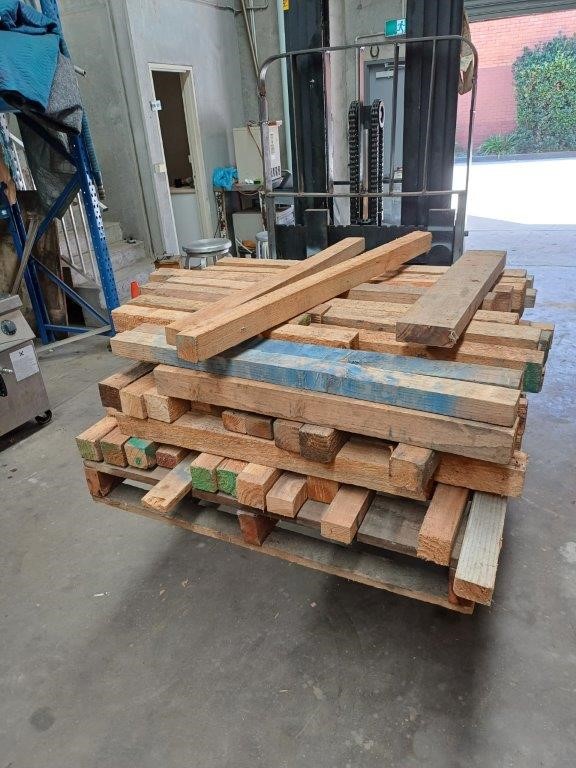 Pallet of Timber Chocks Auction (0039-5059901) | Grays Australia