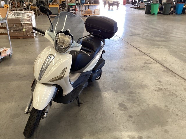 2013 Piaggio Beverly Motorcycle