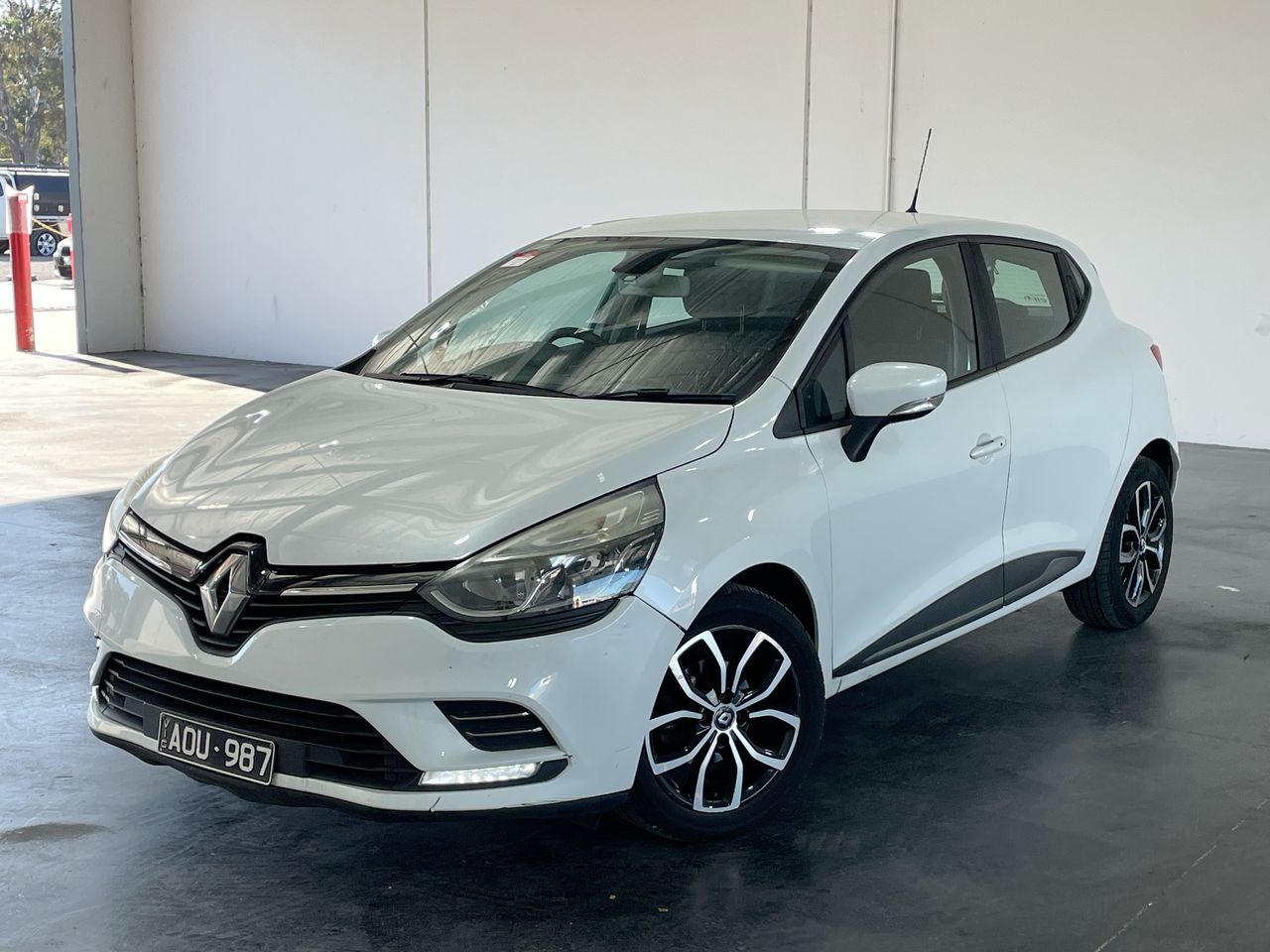2017 Renault Clio Life Automatic Hatchback
