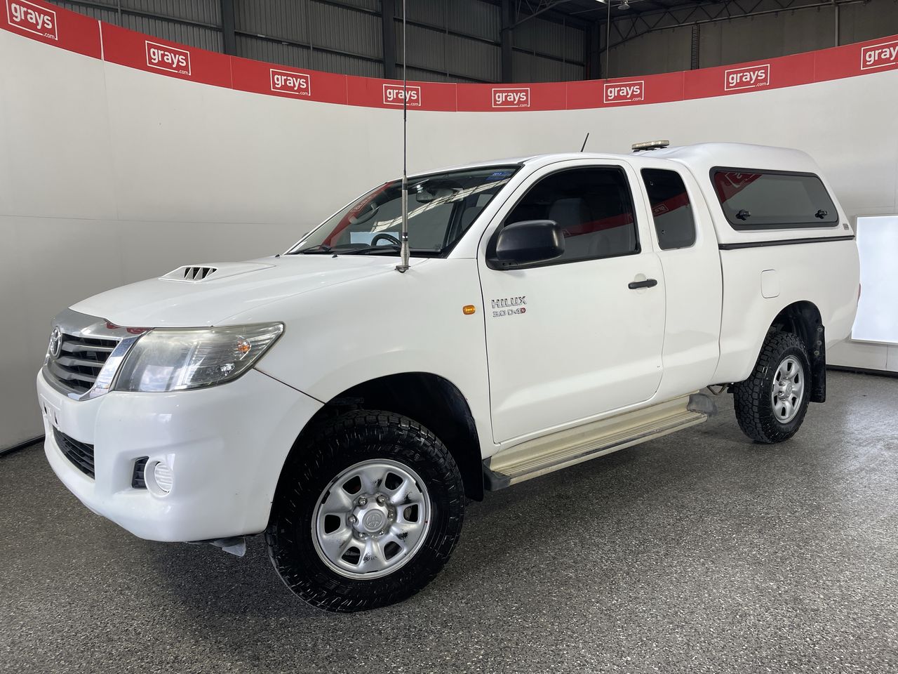 Unreserved -2012 Toyota Hilux SR 4x4 Turbo Diesel Manual Ute