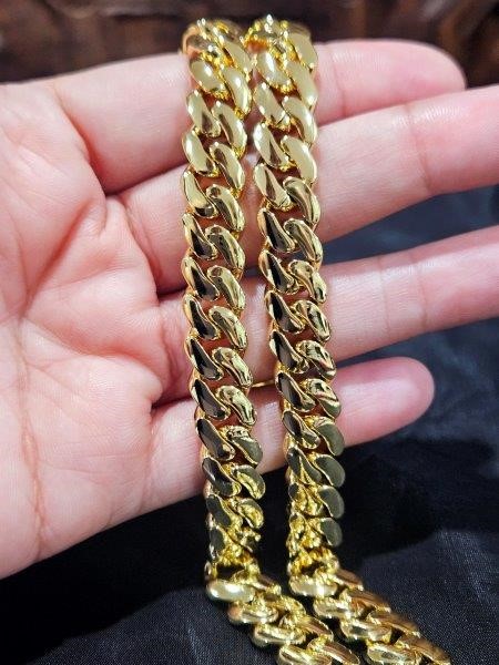 'Jewelzmerchants' Buy One ,Get One Free Chain 