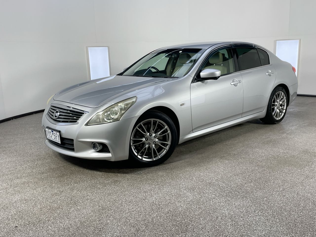 2010 Nissan Skyline Import Automatic Sedan